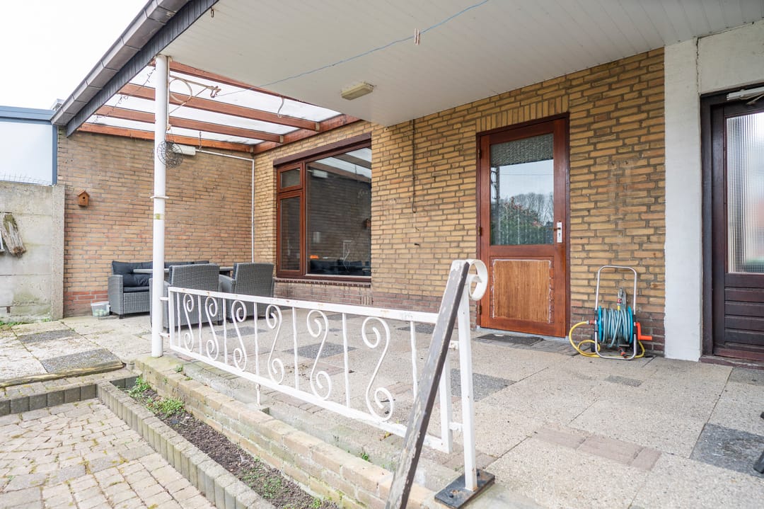 Foto 22 van Burg. Nelissenstraat 19