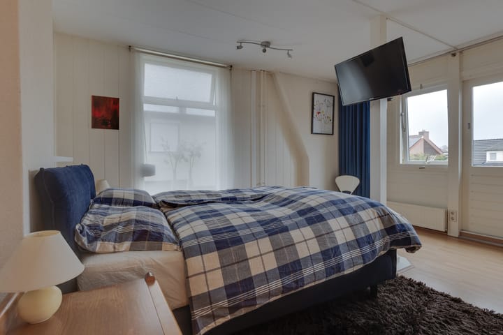 Photo 8 of Ruurloseweg 12