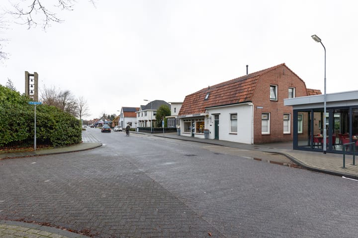 Photo 31 of Ruurloseweg 12