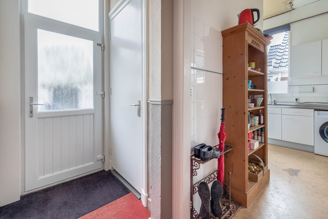 Photo 23 of Sluisstraat 14