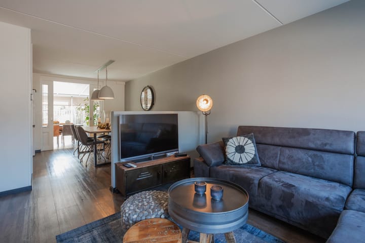 Foto 11 van van Darthlaan 13