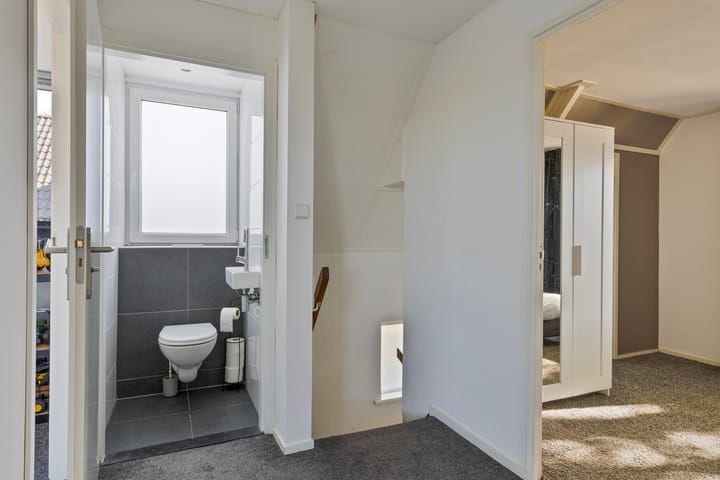 Foto 20 van Riegshoogtendijk 68