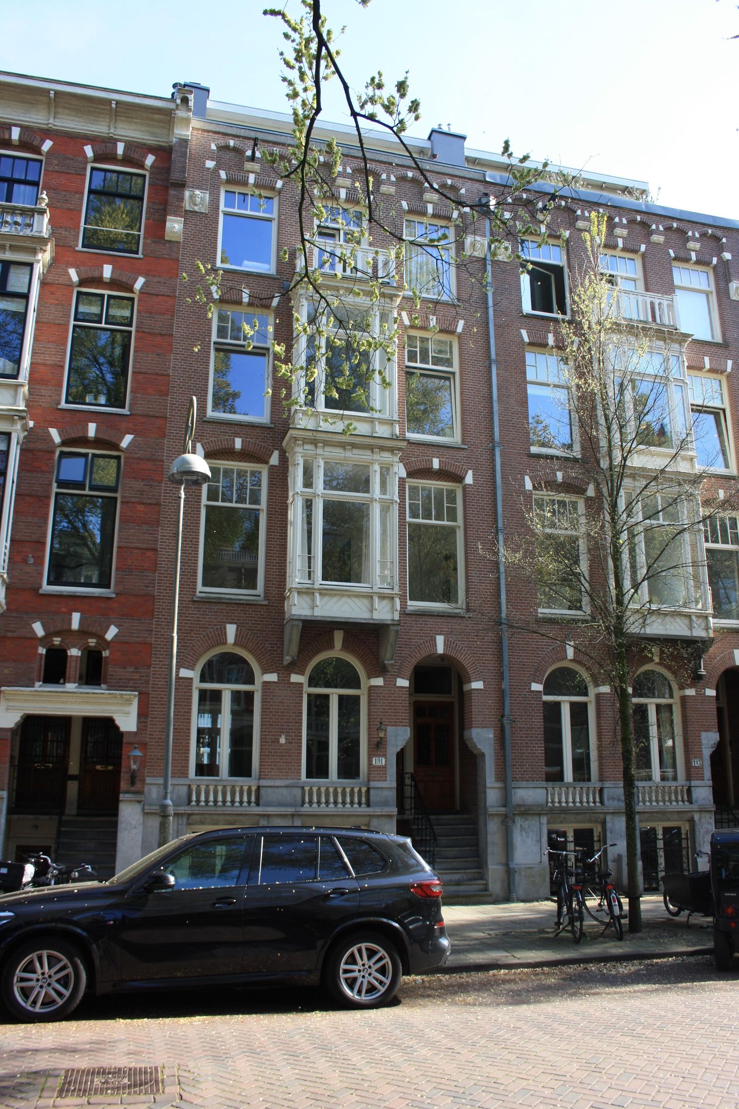 Foto 1 van Van Eeghenstraat 191-2