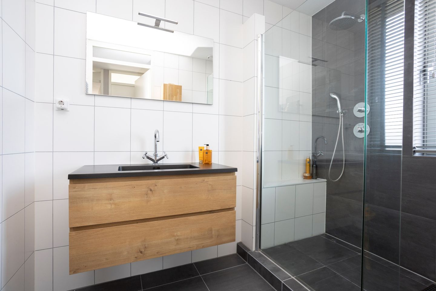 Foto 29 van Dongestraat 43