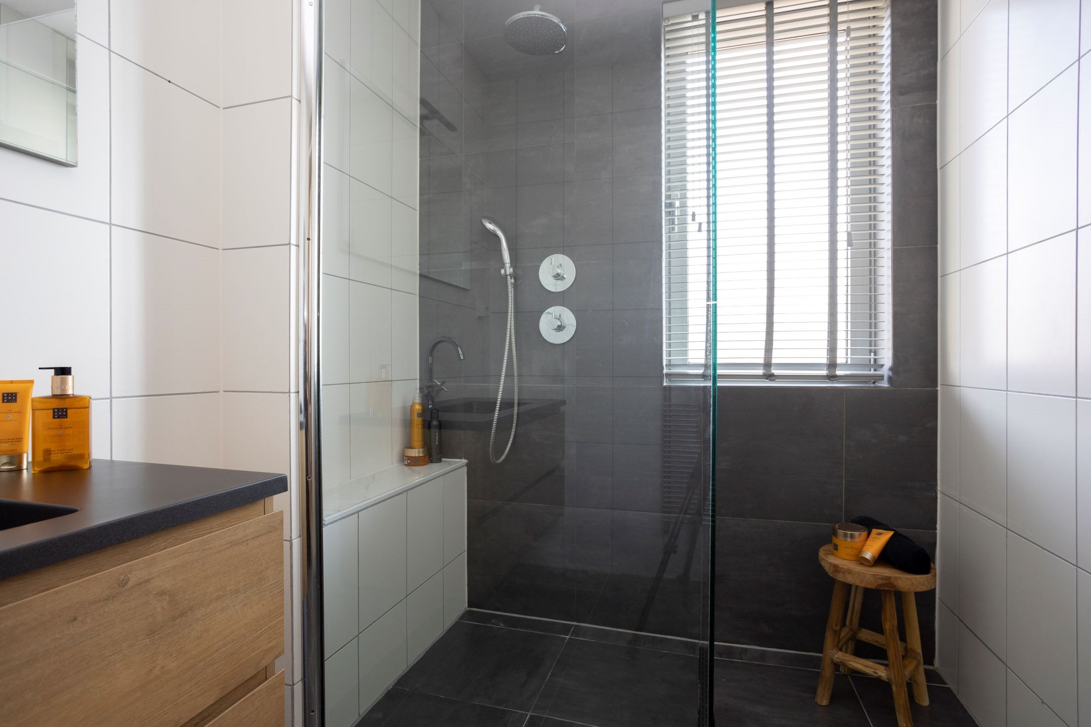 Foto 30 van Dongestraat 43