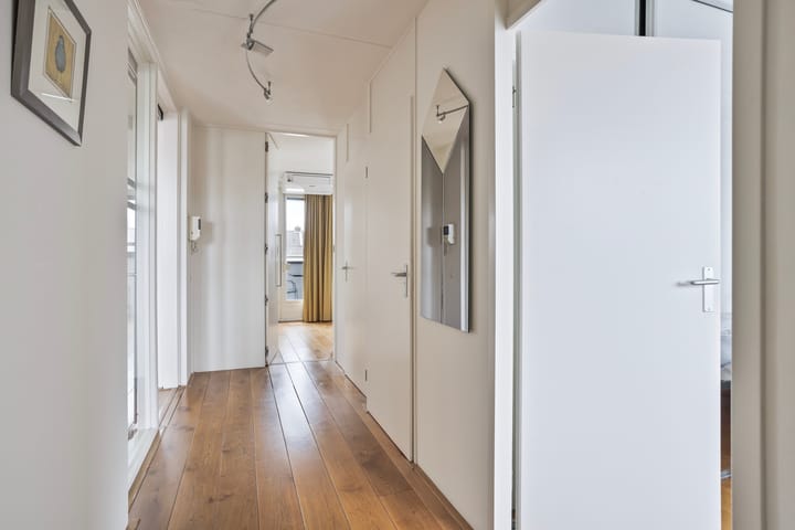 Photo 11 of Herdenkingsplein 25-D