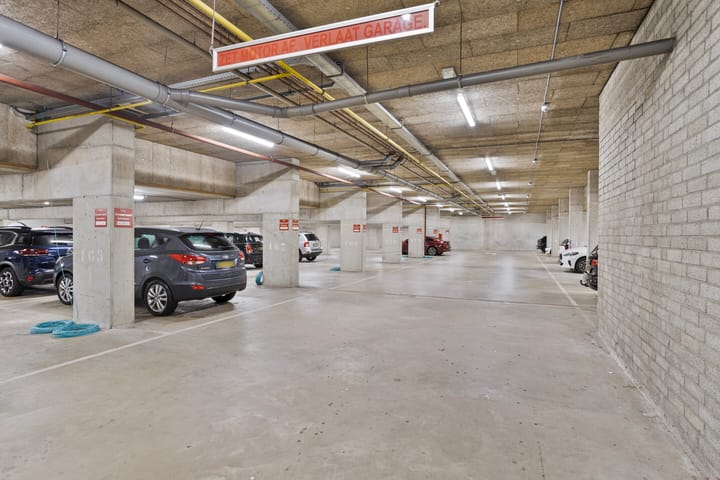 Photo 40 of Herdenkingsplein 25-D