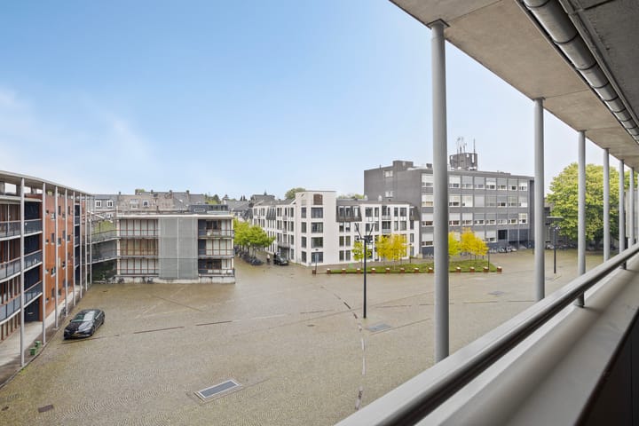 Photo 42 of Herdenkingsplein 25-D