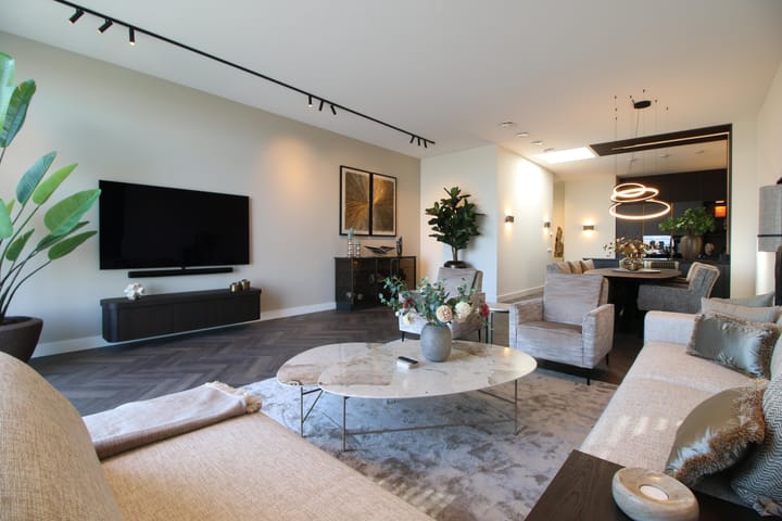 Photo 14 of Euryzakade