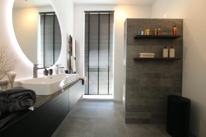 Photo 5 of Euryzakade