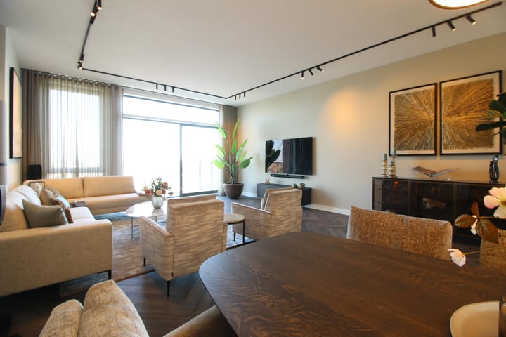 Photo 3 of Euryzakade