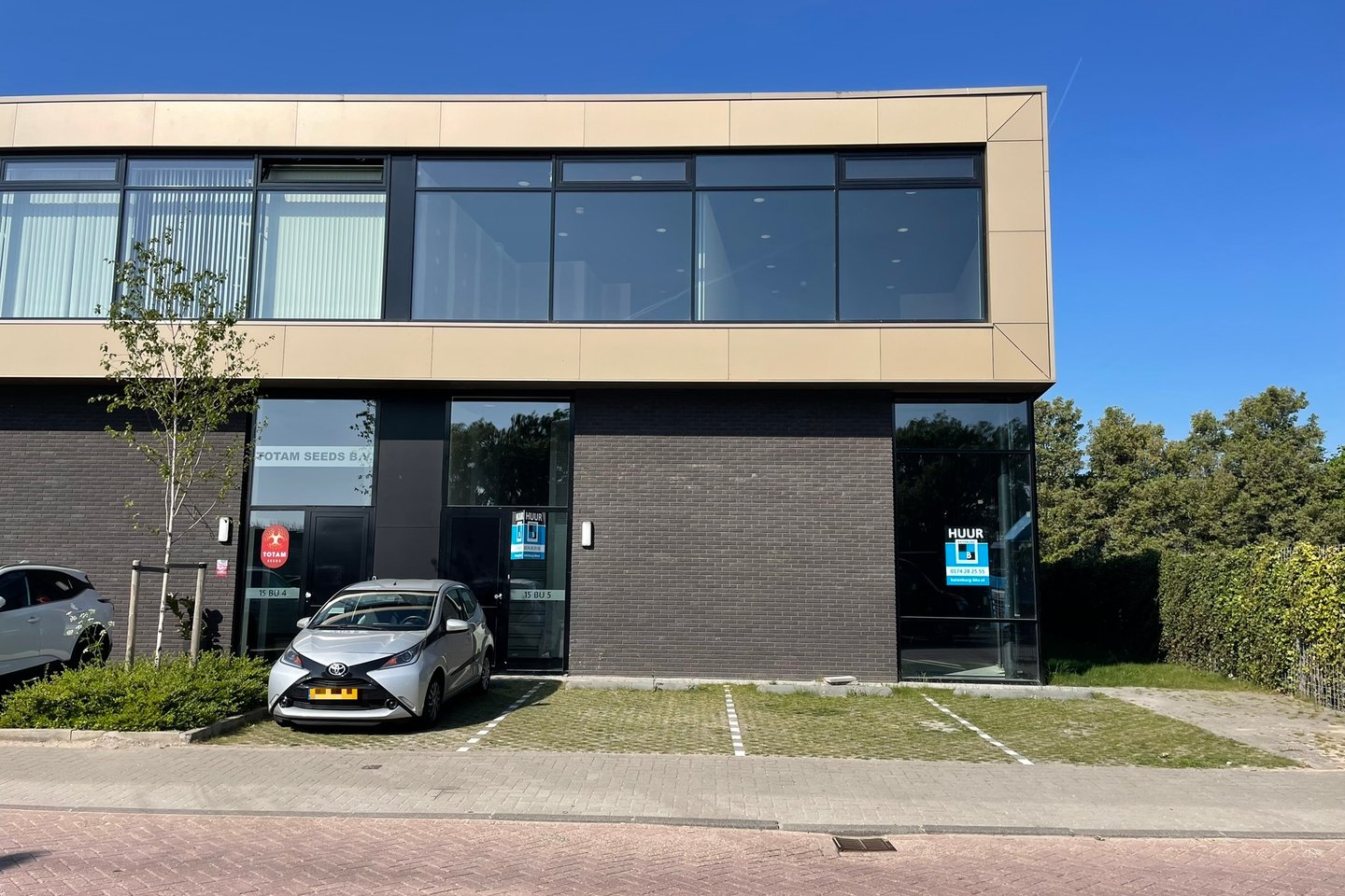 Bekijk foto 1 van Lorentzstraat 15-BU5