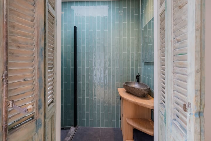 Foto 21 van Trompstraat 13