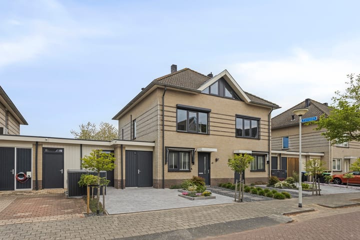 Foto 44 van Bezeel 47