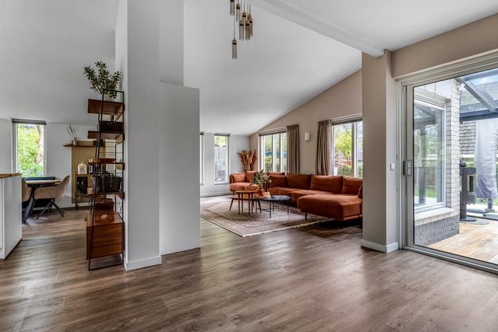 Foto 7 van Dennenlaan 14