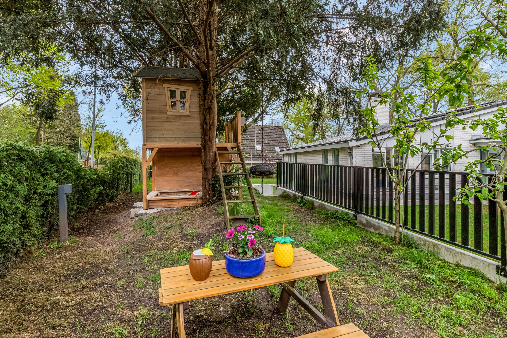 Foto 60 van Dennenlaan 14