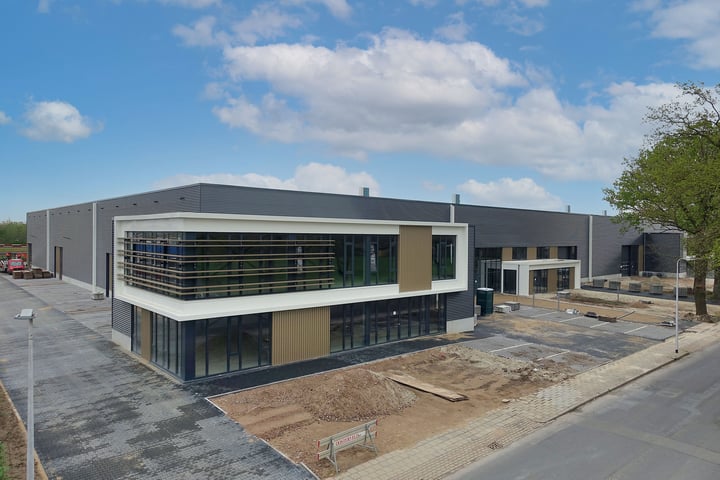 César Franckstraat 7a1 en 7a13, Almelo