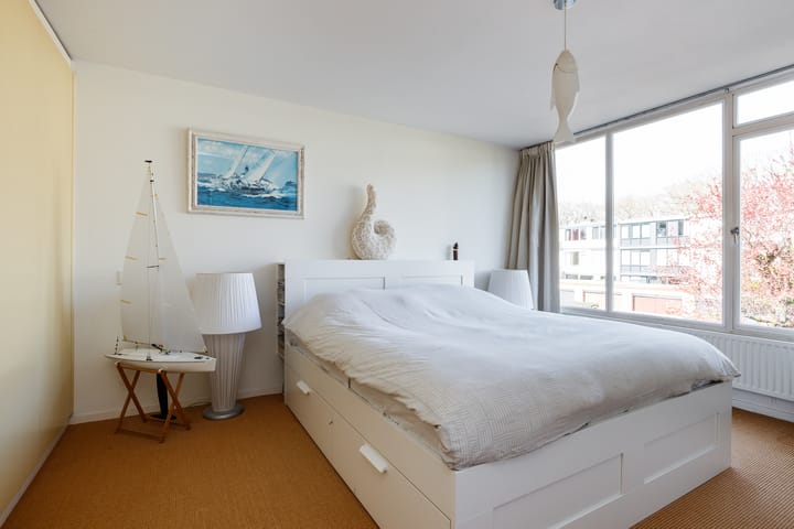 Foto 16 van Jan Ligthartplein 18