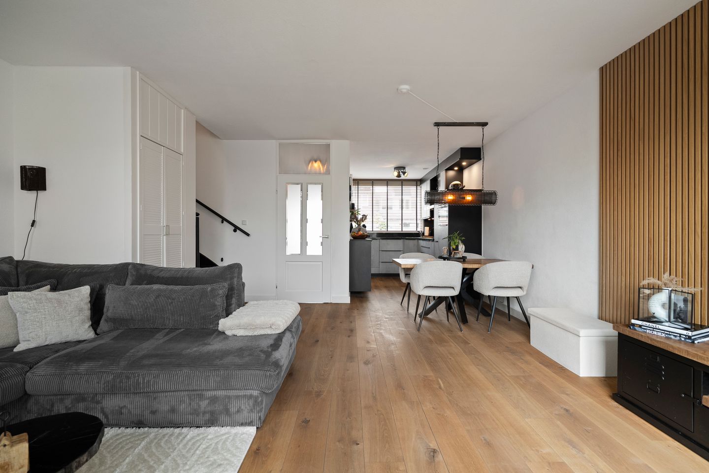 Foto 5 van Kruiszwin 1272