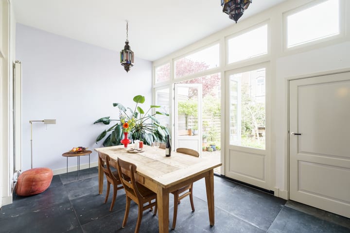 Foto 3 van Nicolaas van der Laanstraat 11