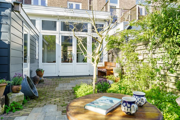 Foto 31 van Nicolaas van der Laanstraat 11