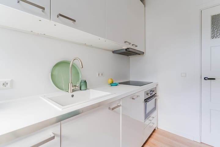 Foto 23 van Rhijnvis Feithstraat 14