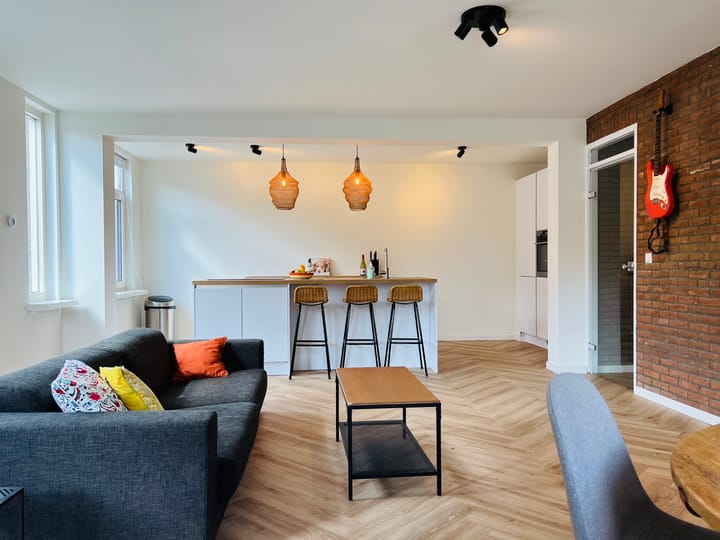 Photo 7 of Kazernestraat 1