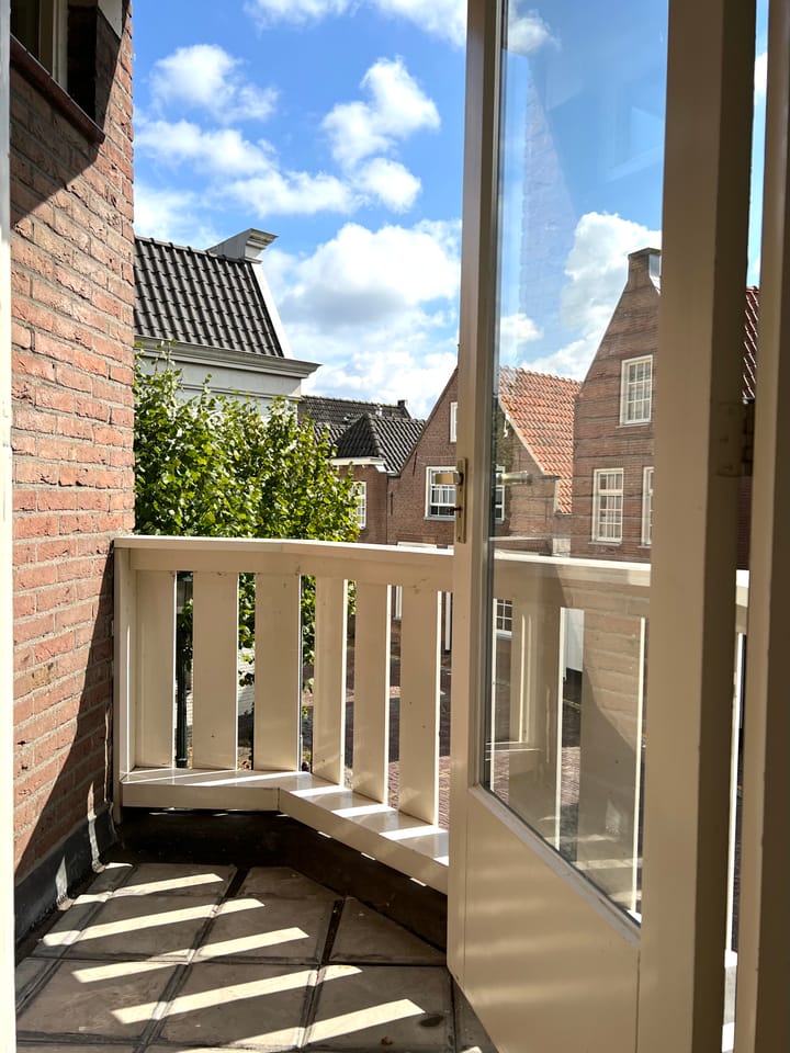 Photo 10 of Kazernestraat 1