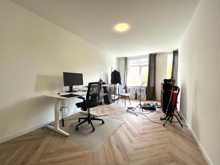 Photo 19 of Kazernestraat 1