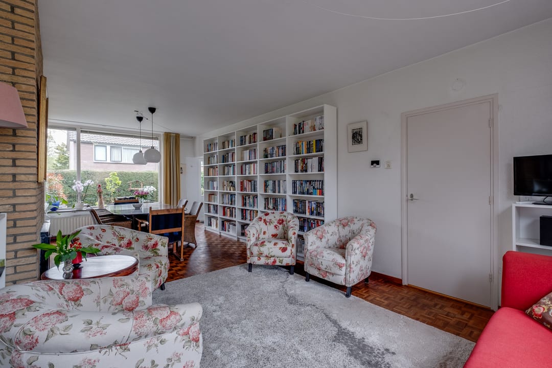 Foto 7 van Peter van Anrooylaan 24