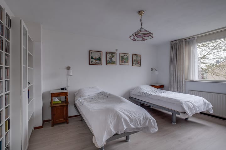 Foto 16 van Peter van Anrooylaan 24