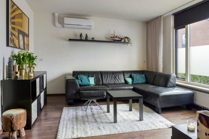 Foto 3 van Van Limburg Stirumware 46