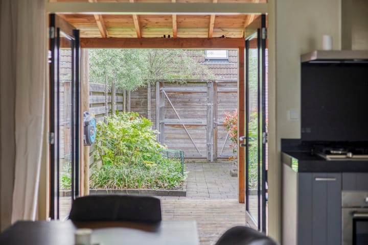 Foto 12 van Van Limburg Stirumware 46