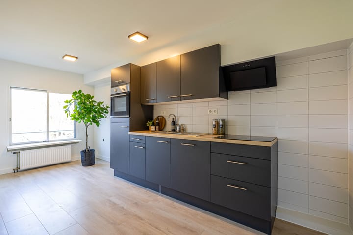 Foto 2 van Crooswijkseweg 91-C