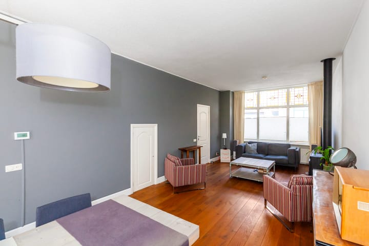 Foto 10 van Emmastraat 32