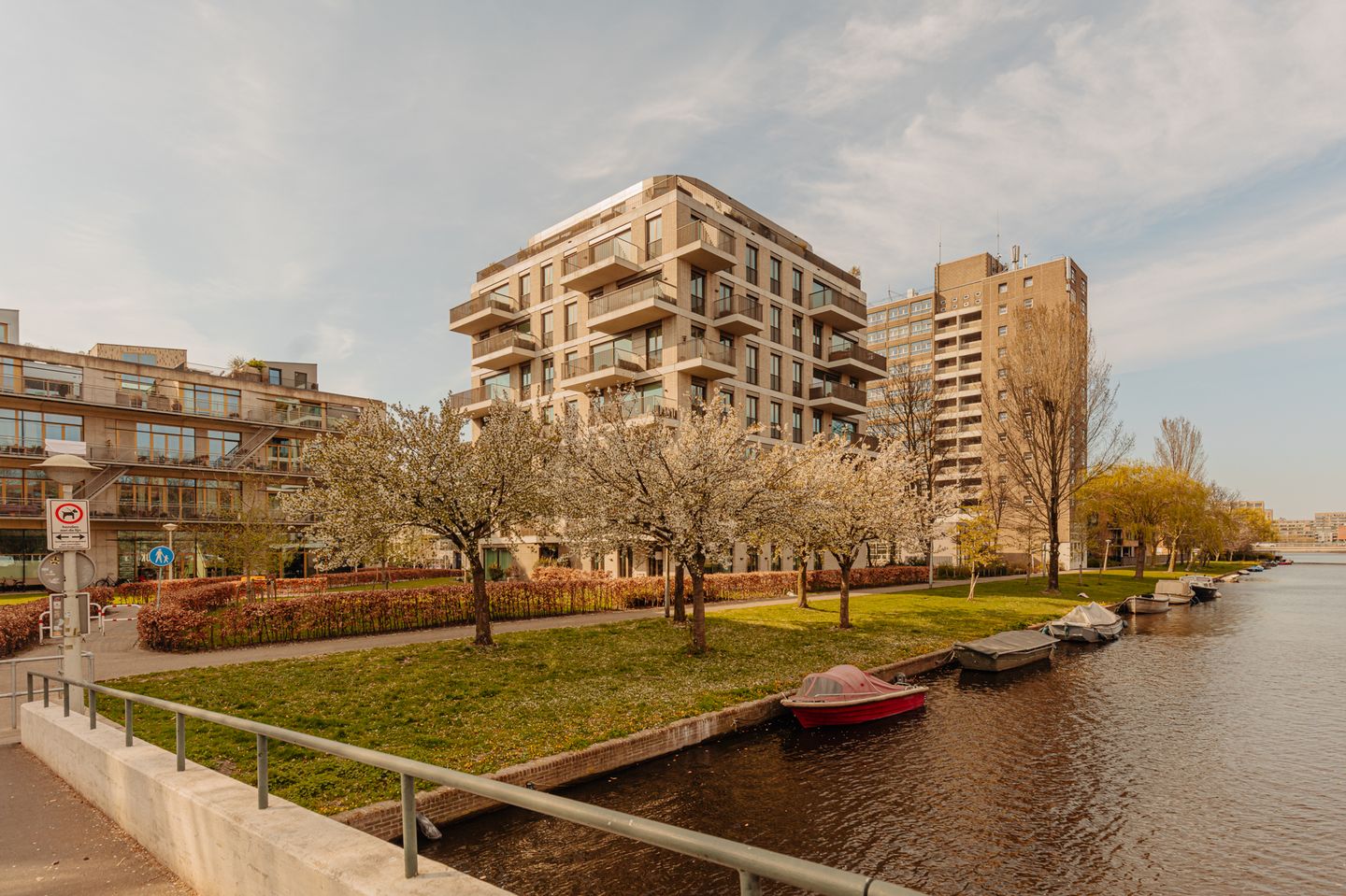 Foto 35 van Poeldijkstraat 263