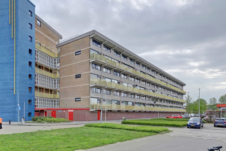 Foto 2 van Dokter van Stratenweg 315