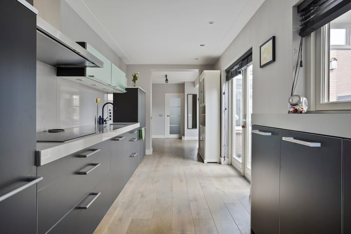 Photo 14 of Hertog Hendrik I-straat 24