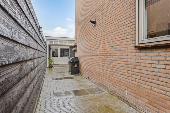 Photo 34 of Hertog Hendrik I-straat 24