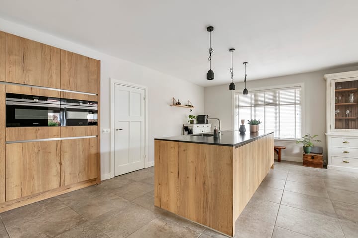 Foto 4 van Wilhelminastraat 105