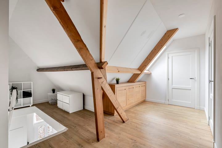 Foto 15 van Wilhelminastraat 105