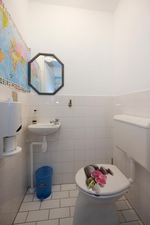 Foto 4 van A. Roland Holststraat 30