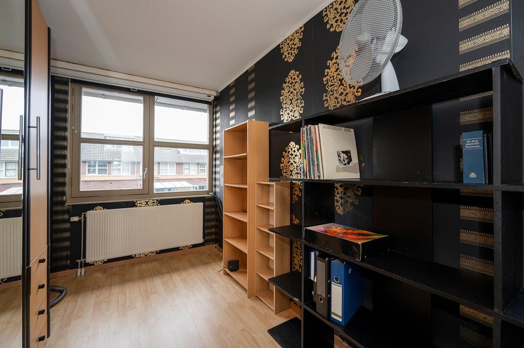 Foto 15 van A. Roland Holststraat 30