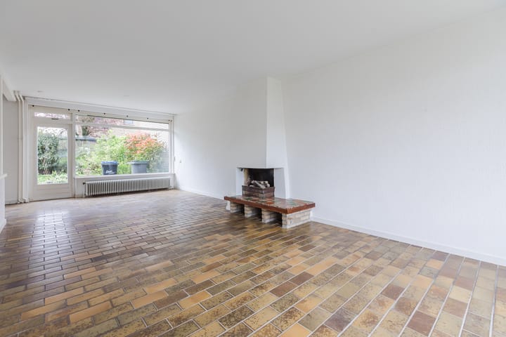 Photo 8 of Aalsburg 1704