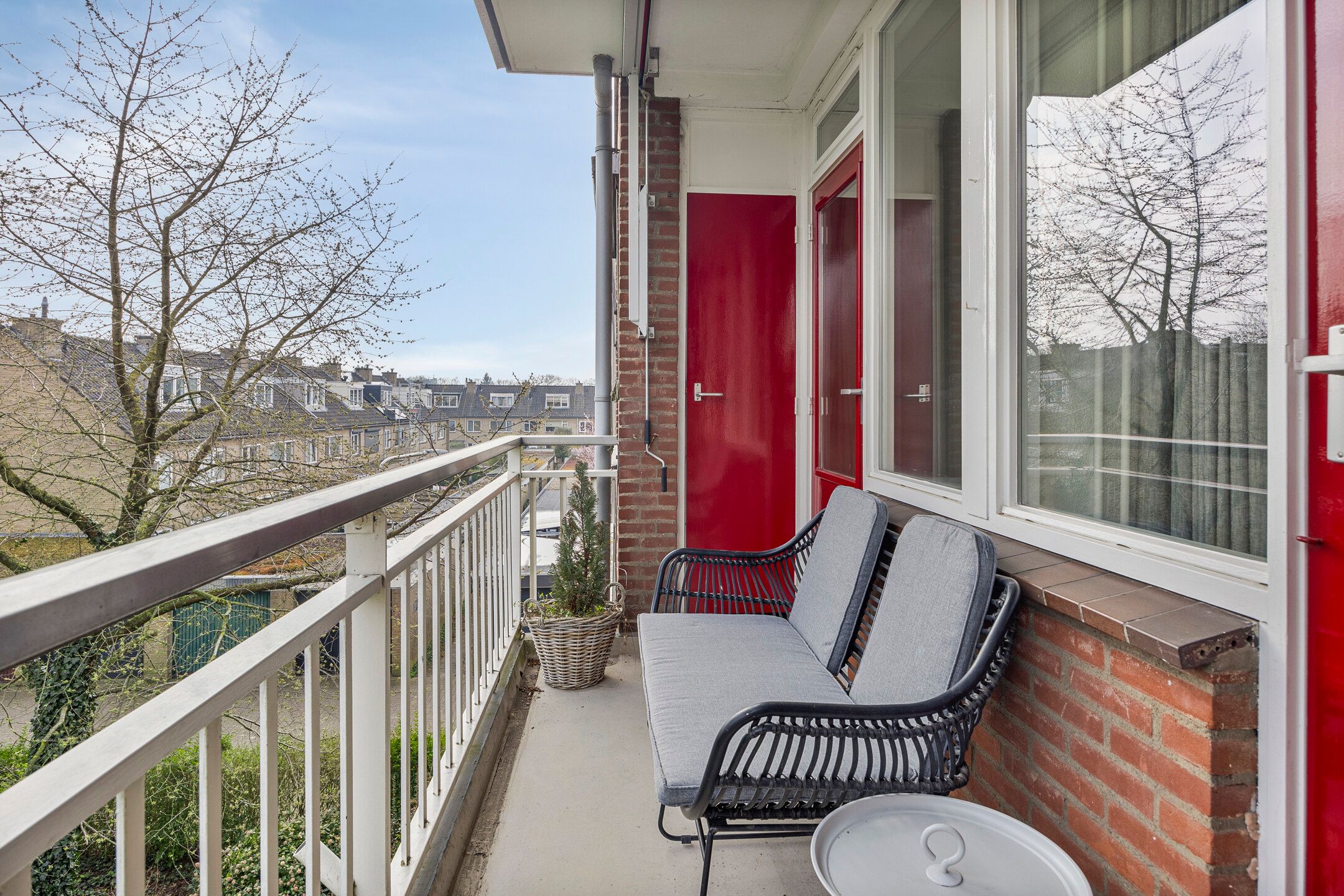 Photo 18 of Carry van Bruggenstraat 30