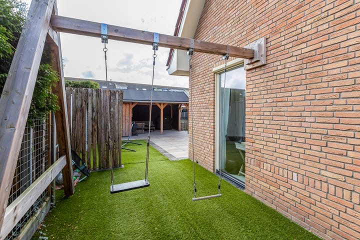 Foto 29 van Jan Dirk van Exterlaan 24