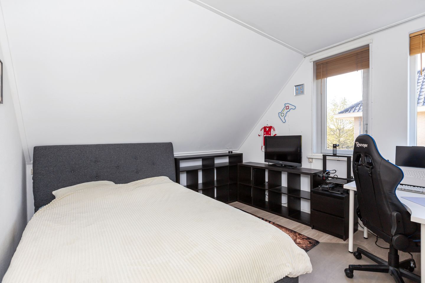 Foto 44 van Jan Dirk van Exterlaan 24