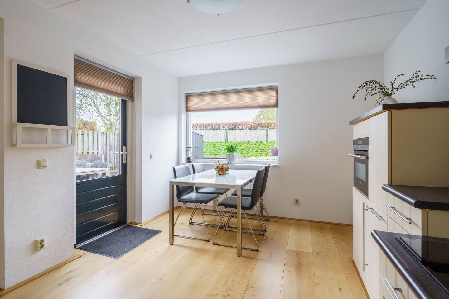 Photo 19 of Maandagstraat 42