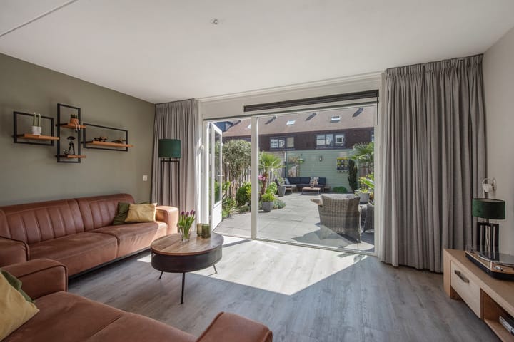 Foto 7 van Douglaslaan 14