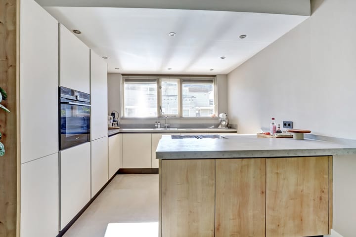 Photo 10 of Roos van Dekamahof 8